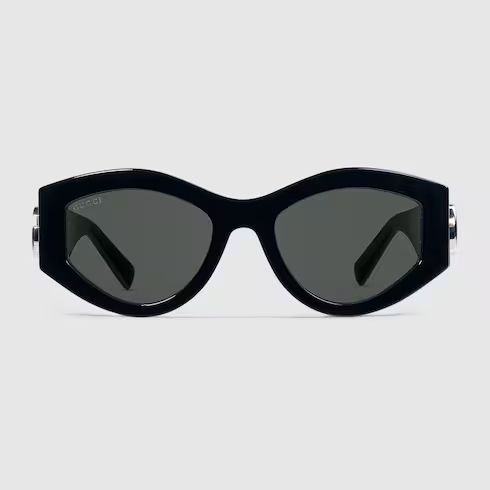 Oval frame sunglasses