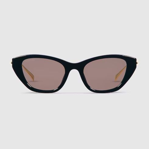 Cat eye frame sunglasses
