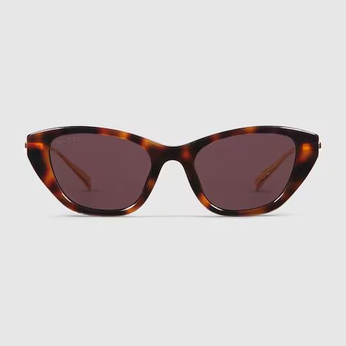 Cat eye frame sunglasses