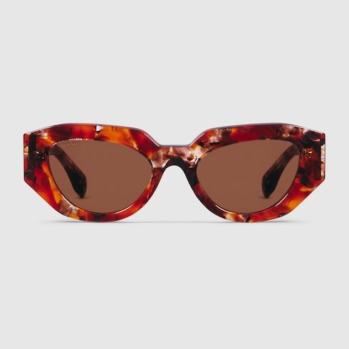 Cat eye frame sunglasses
