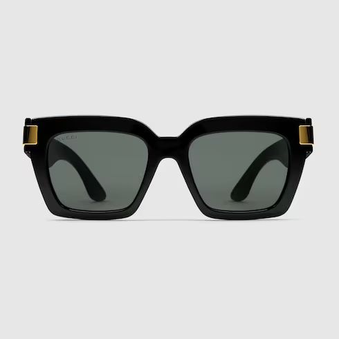 Cat eye sunglasses