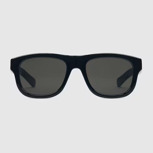 Oval frame sunglasses