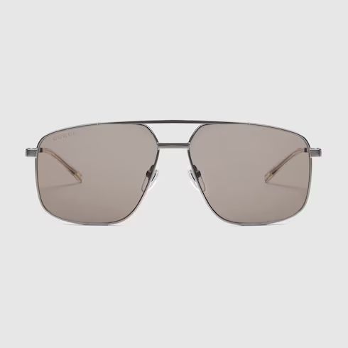 Navigator frame sunglasses