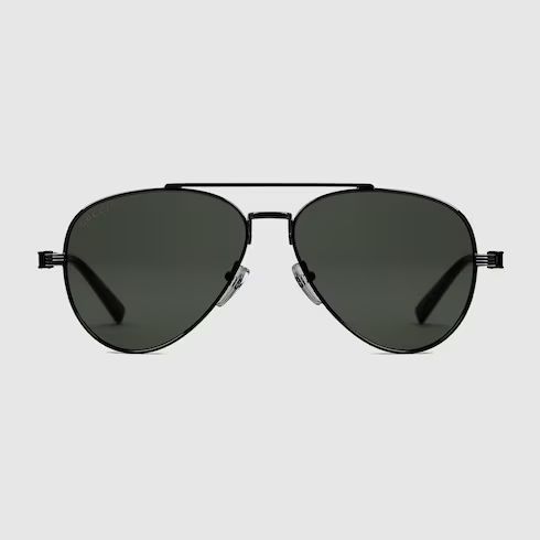 Aviator frame sunglasses