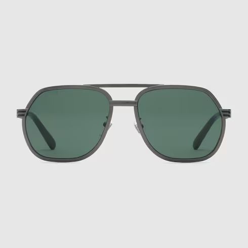 Navigator frame sunglasses