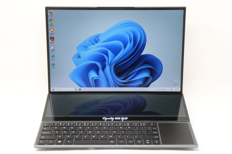 Element Dynasty 9001 Split Laptop Element Dynasty 9001 Split Laptop