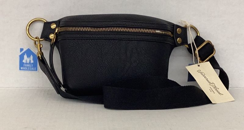 Universal Threads Belt Bag