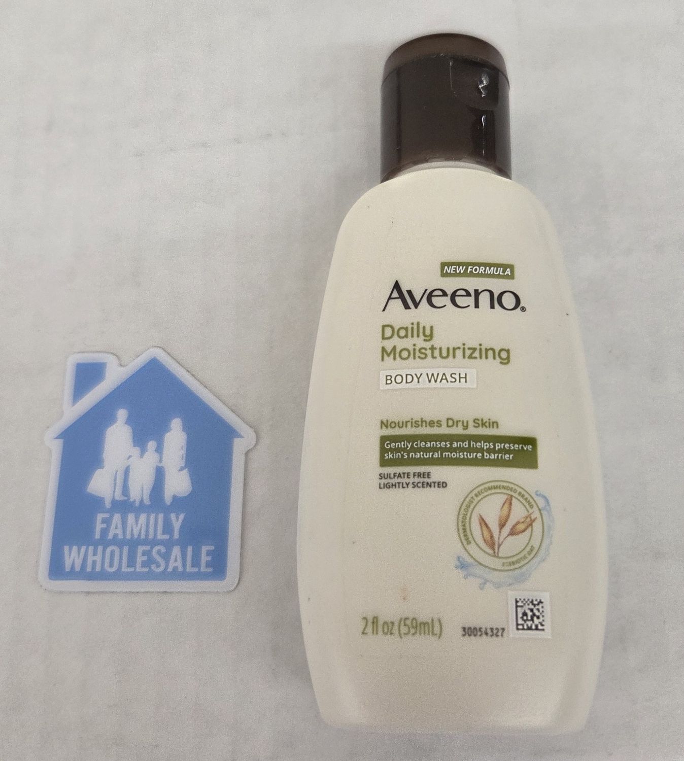 Aveeno Daily Moisturizing Oat Body Wash for Dry Skin 2 fl. oz