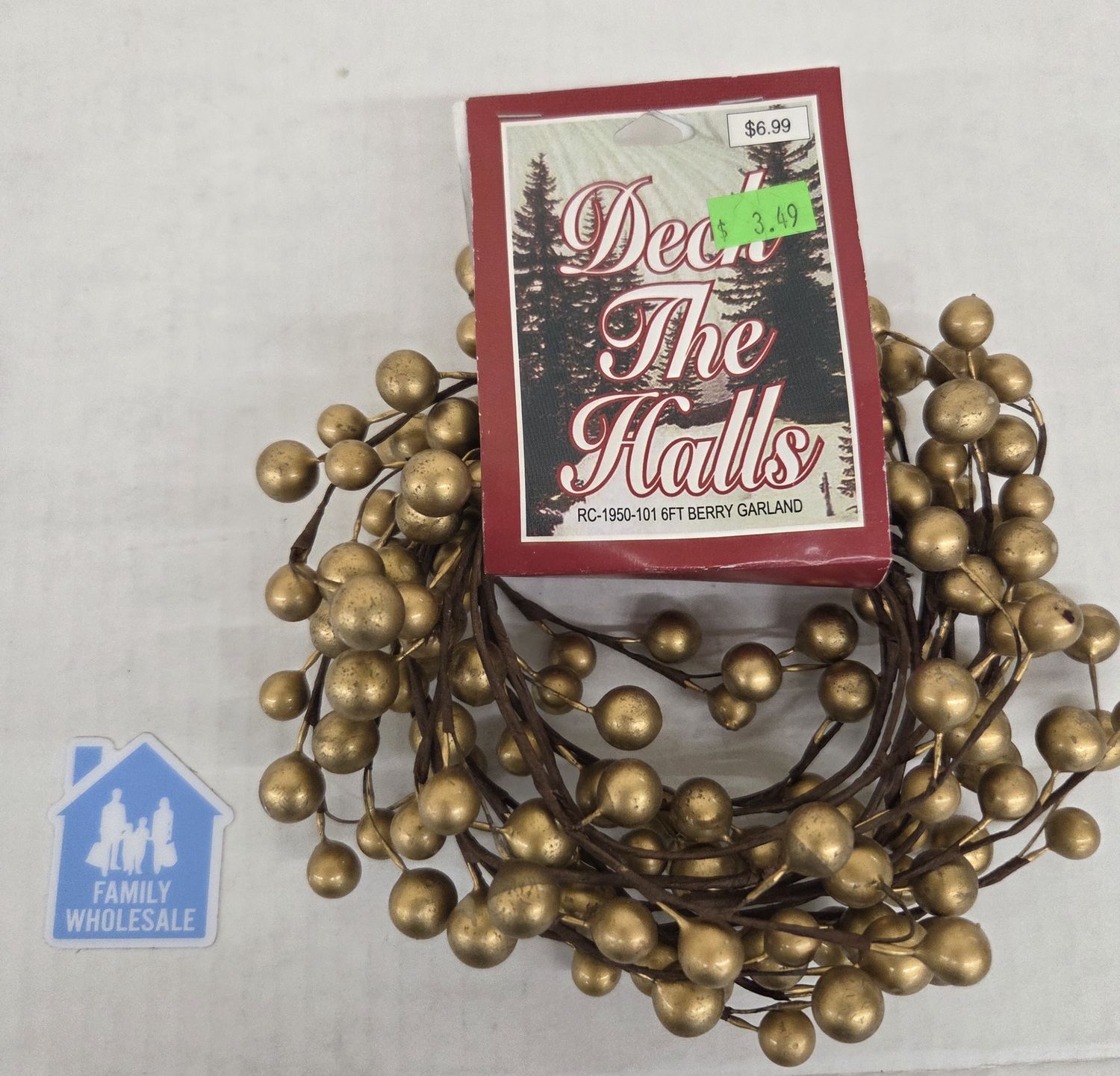 Deck The Halls Gold Berry Garland 6ft