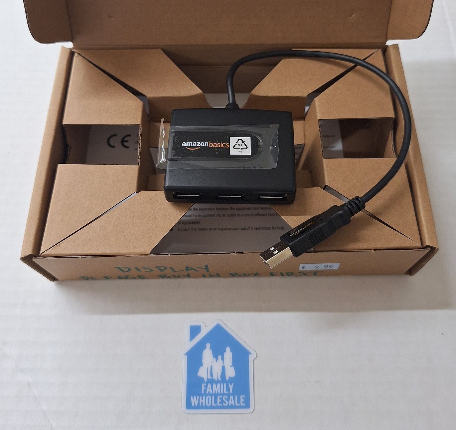 Amazon Basics 4-Port USB 2.0 Ultra-Mini Hub