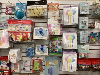Gift/Party Supplies