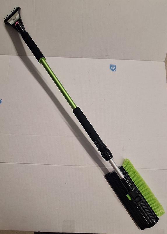 Emsco 60" Bigfoot Telescoping Snowbrush