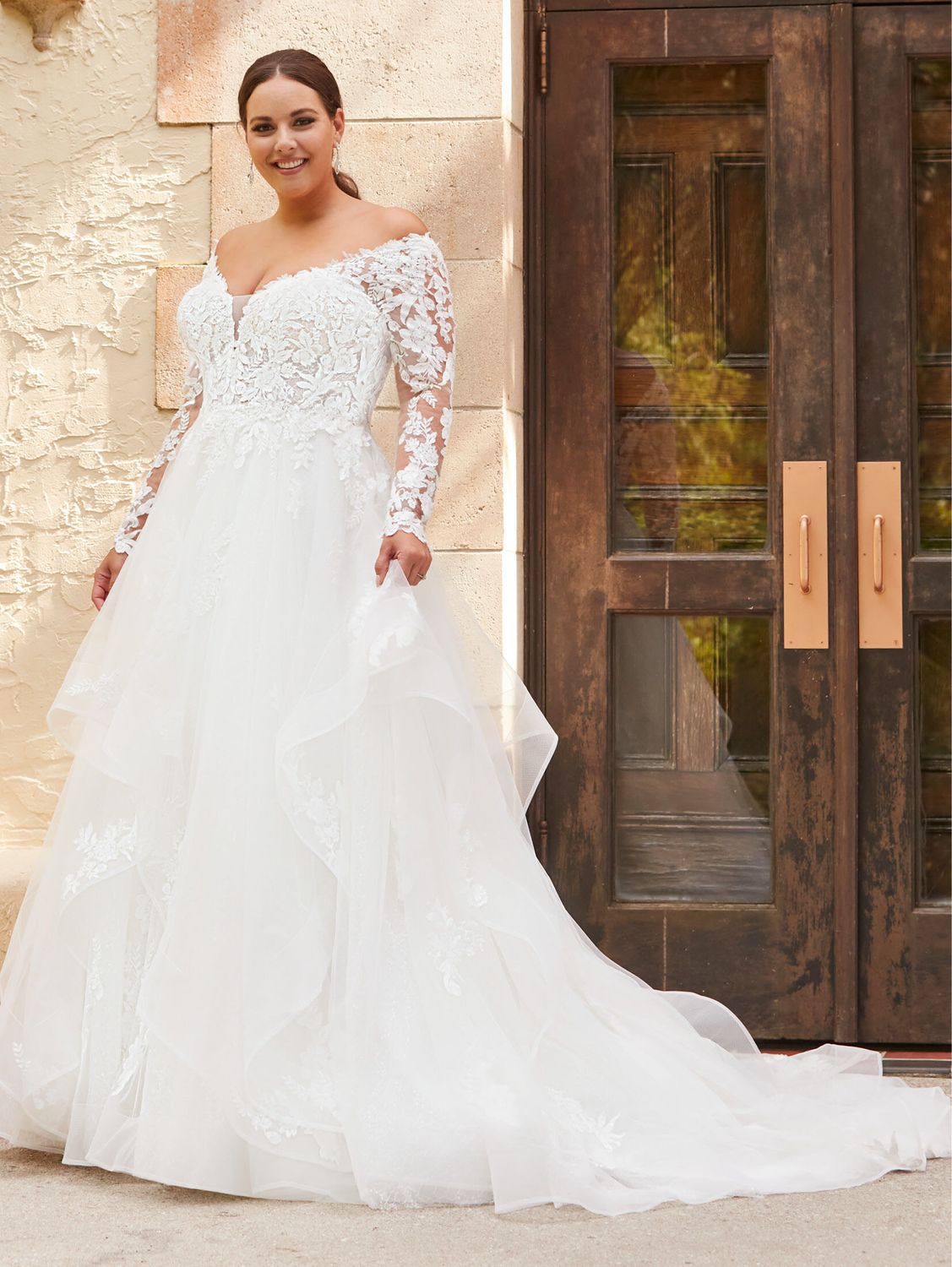 29425 Ivory/nude Bridal Dress