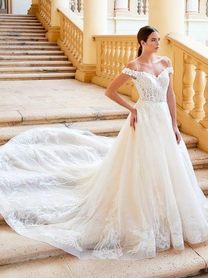 15794 Ivory Bridal Dress