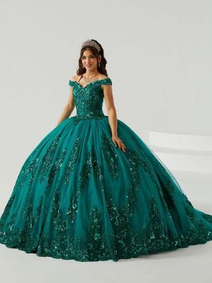 26002 Dark Emerald Quince Dress