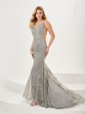 14192 Gunmetal Evening\Prom Dress