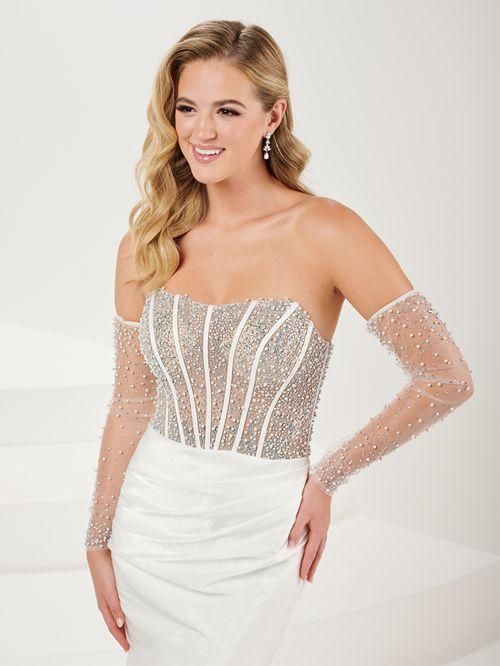 16050 Ivory Prom/Evening Dress