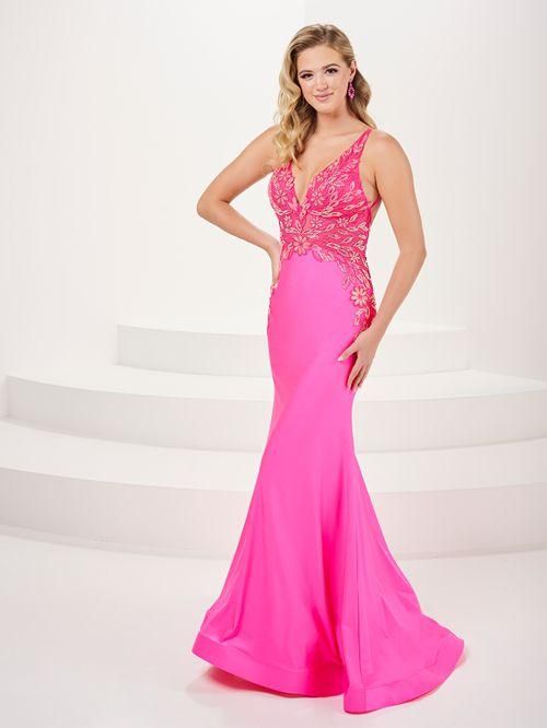 16091 Bright Pink Evening/Prom Dress