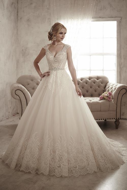 15597 Ivory/light Gold/ Silver Bridal Dress