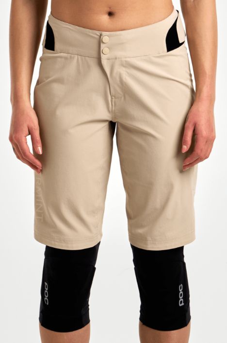 Short Peppermint Trail Tech Femme Beige Dune