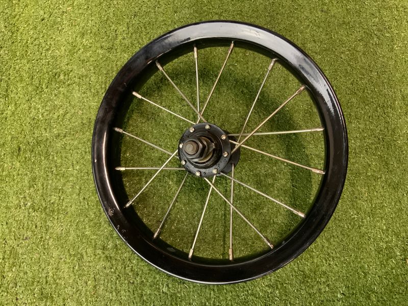Roue avant 12&#39;&#39; NOIR / Model CMB503072 &amp;