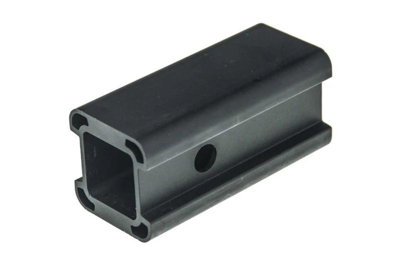 Adaptateur Thule pour attelage 2&#39;&#39; vers 1.25&#39;&#39;