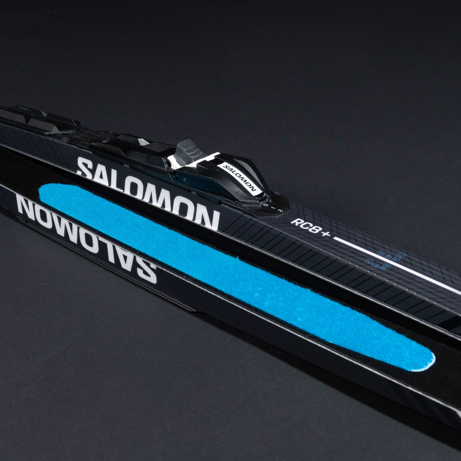 Salomon RC8+ eSkin X-Stiff 2025 Skis / Shift Bindings