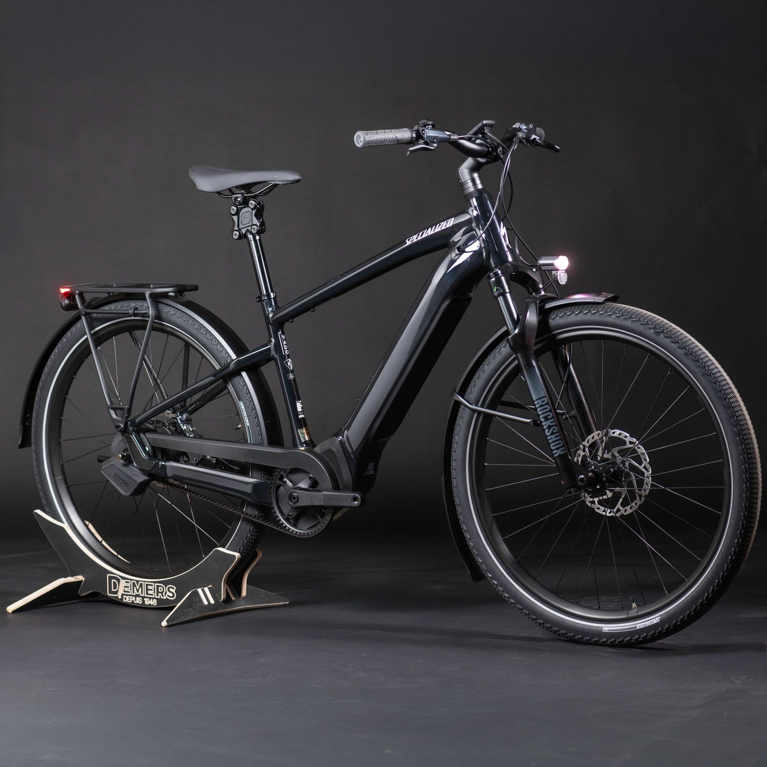 Specialized Turbo Vado 5.0 IGH 2025 e-Bike (Gloss Black)
