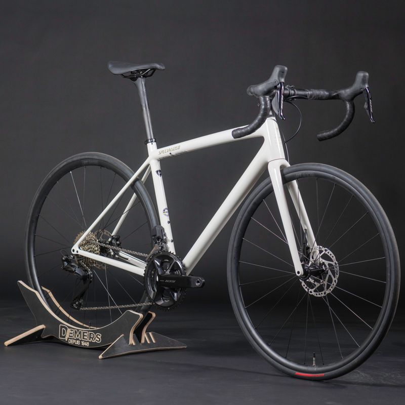 Specialized Aethos Comp Bike (Dune White)