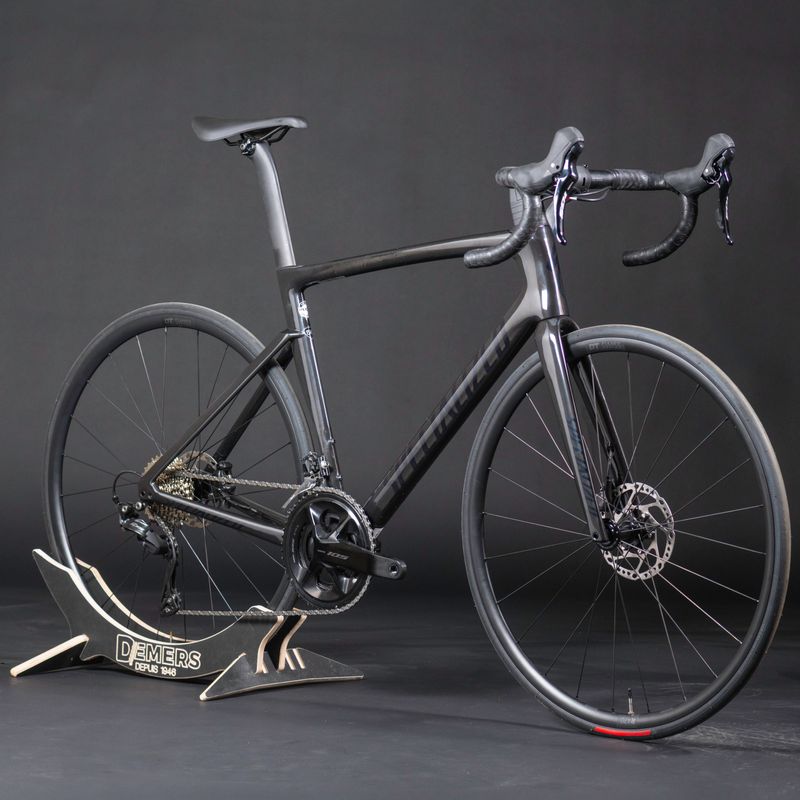 Specialized Tarmac SL7 Sport Shimano 105 2025 Bike (Carbon)