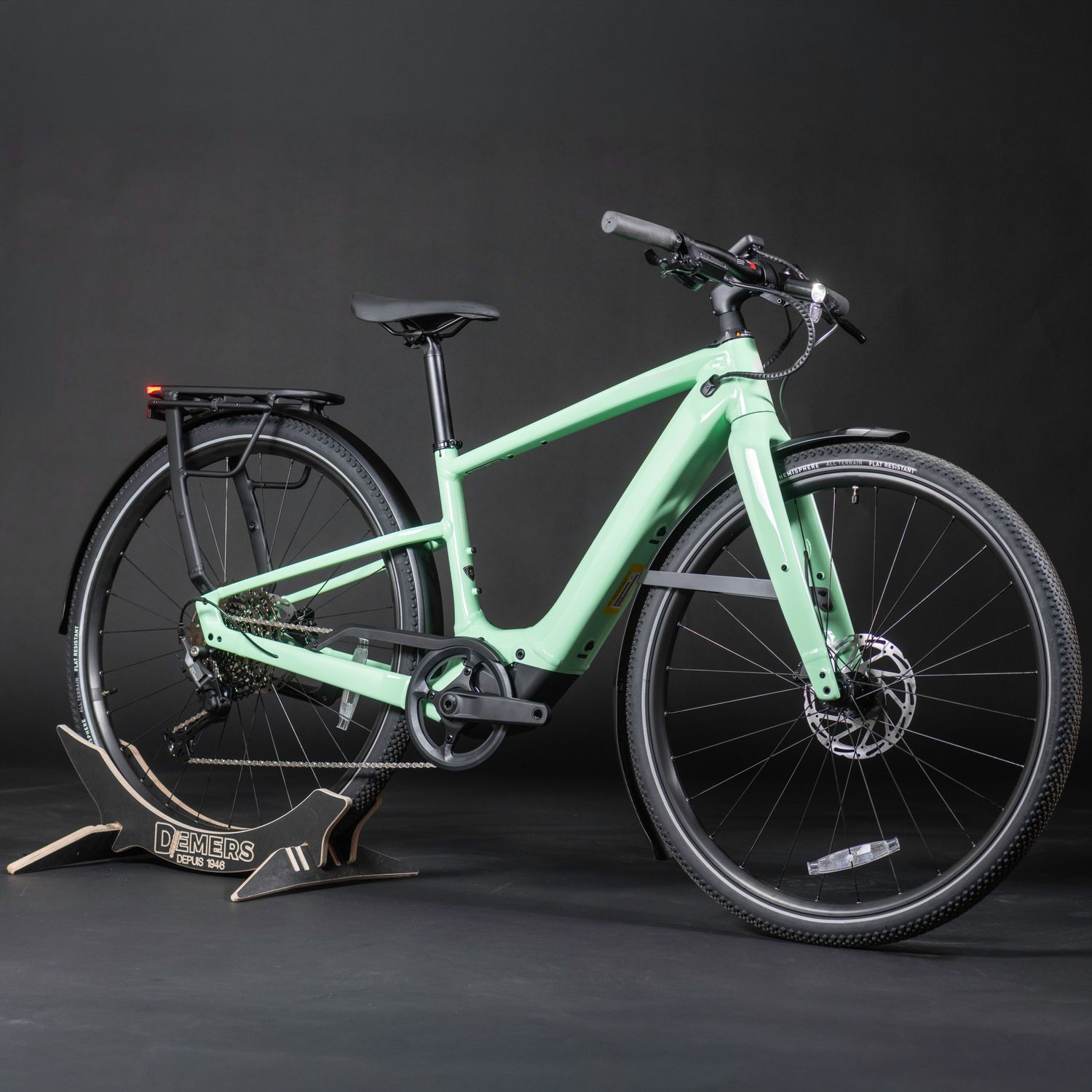 Specialized Turbo Vado SL 2 4.0 EQ 2025 e-Bike (Gloss Oasis)