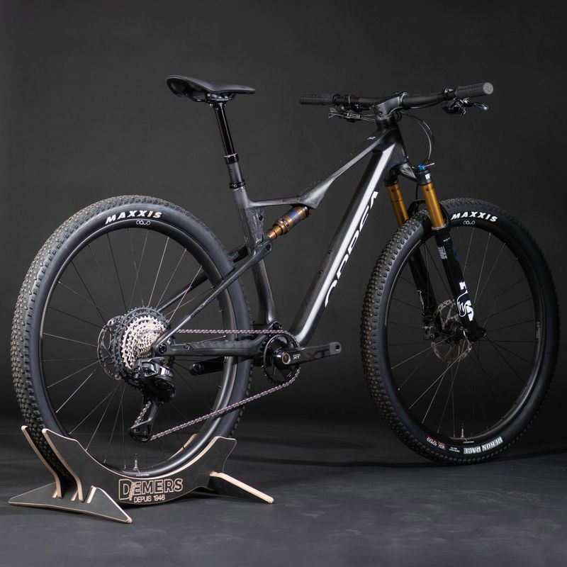 Orbea Oiz M10 2026 MTB (Carbon Grey)