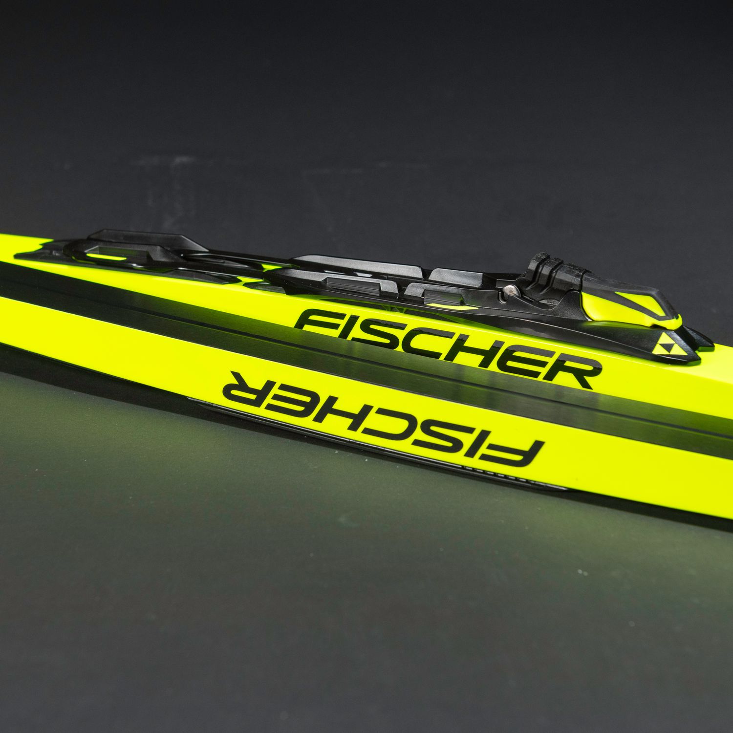 Fischer Speedmax 90 Skate Junior 2027 Skis + Race Skate Jr