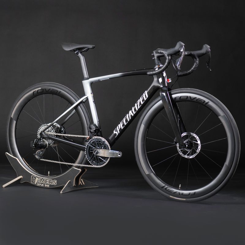 Specialized Roubaix SL8 Pro 2026 Bike (Carbon)