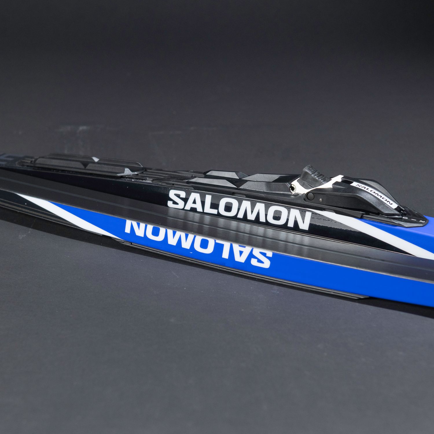 Salomon RS10 Skate 2026 Skis + Shift Bind.