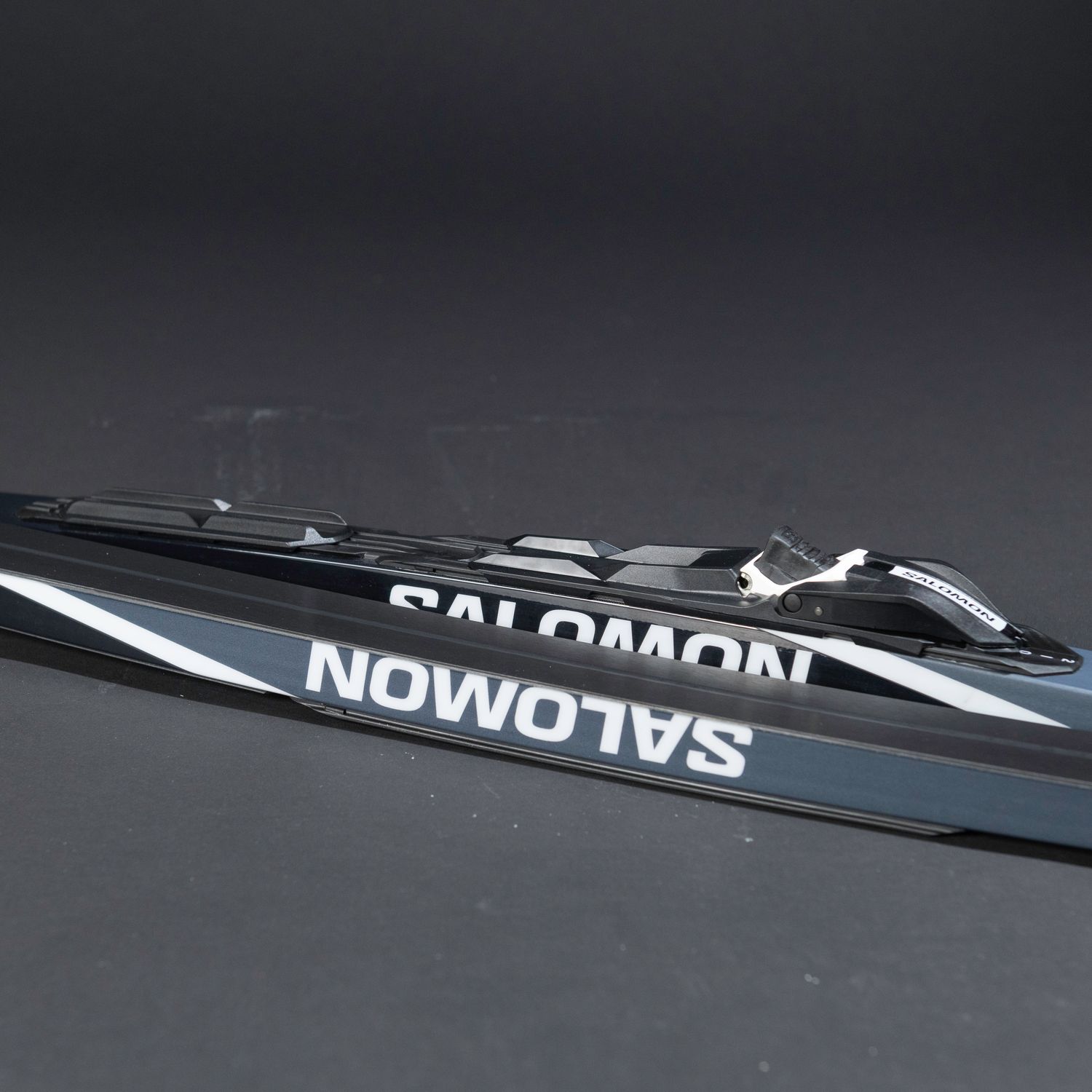 Salomon RS8 Skate 2026 Skis + Shift Bind.