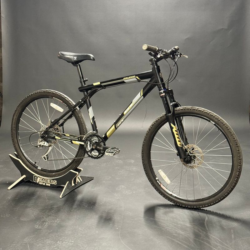 Preowned GT Avalanche MTB Medium (Black)