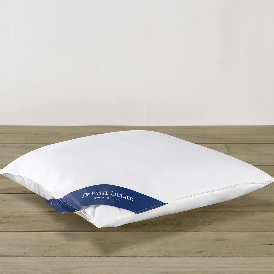 De Witte Lietaer Kussen, Ducky - 60 x 60 cm - 50% Eendendons + 50% Eendenveren