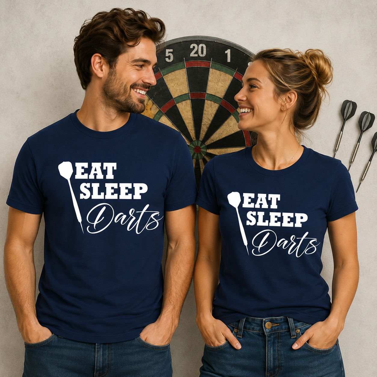 Eat Sleep Darts T-Shirt - Stoere Darts T-Shirt - Leuk Cadeau voor Dartsliefhebbers