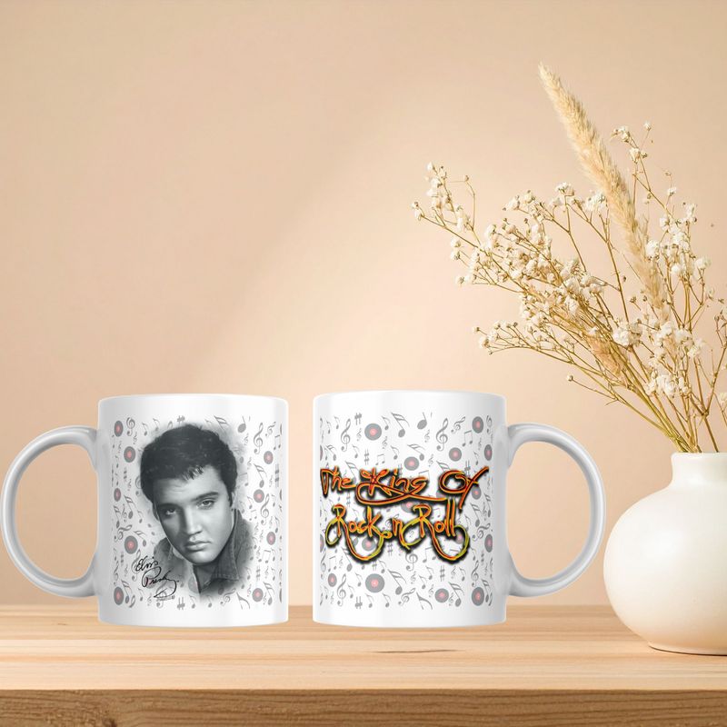 ELVIS PRESLEY, THE KING OF ROCK AND ROLL