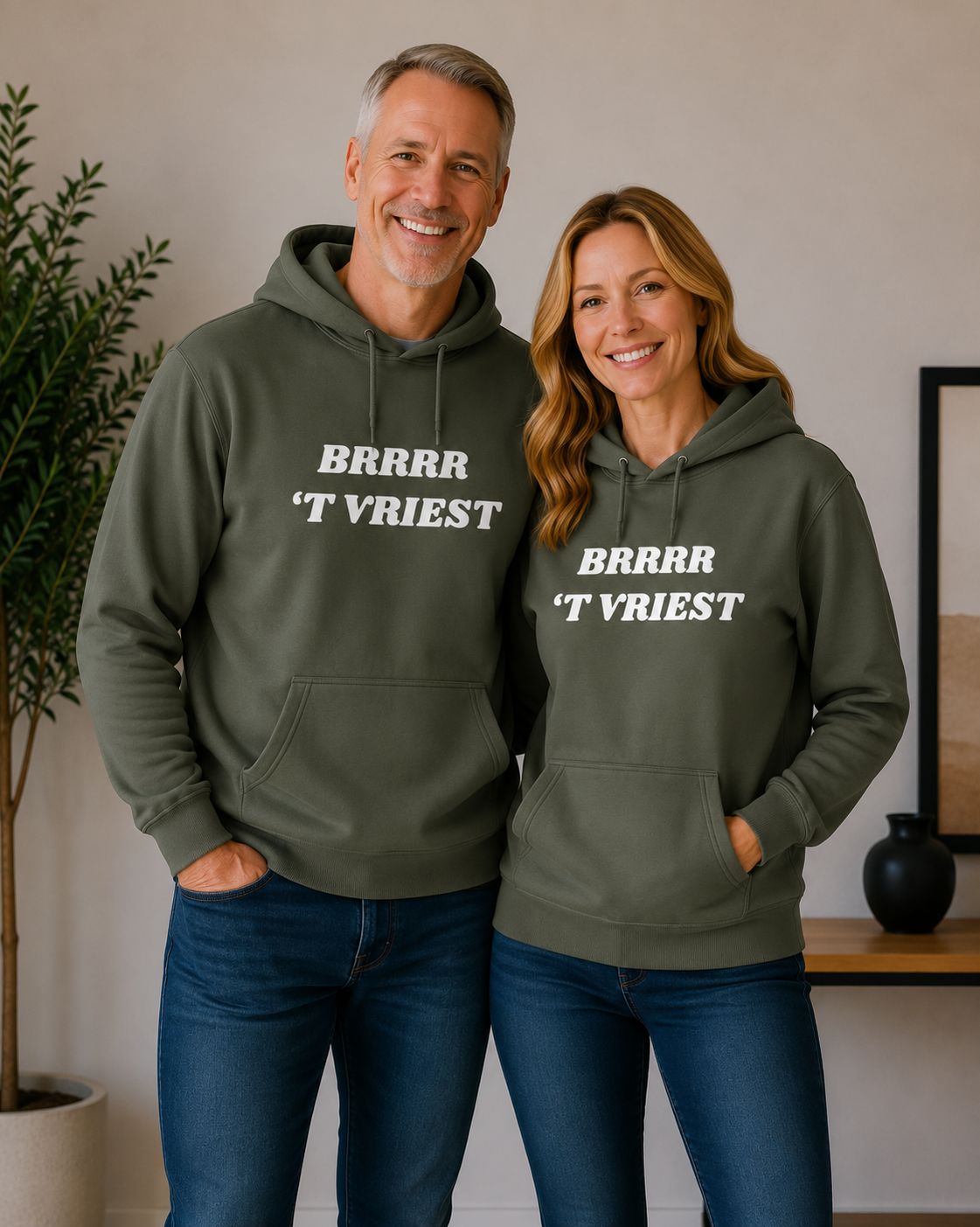 Hoodie ‘Brrrr… ’t Vriest’ – Grappige Winter Hoodie met Vlaamse Tekst