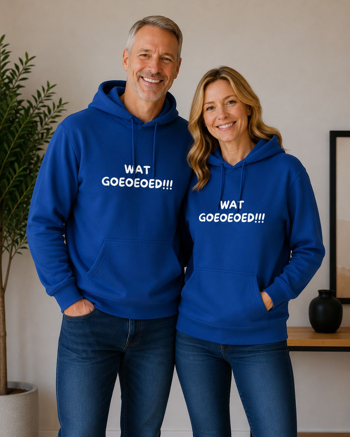 Hoodie ‘Wat Goeoeoed!!!’ – Grappige Vlaamse Hoodie met Humoristische Tekst
