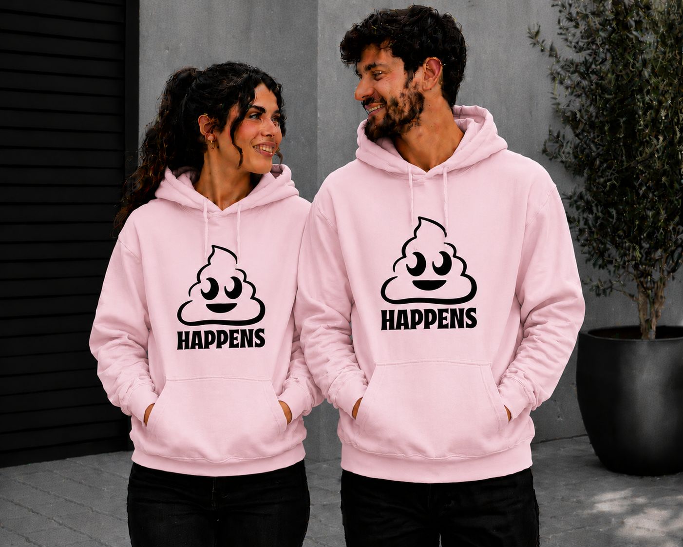 Hoodie ‘Shit Happens’ – Grappige Hoodie met Foute Humor Tekst