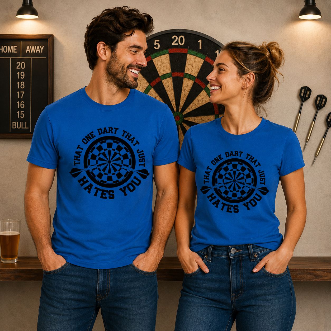 That One Dart That Just Hates You T-Shirt - Grappige Darts T-Shirt - Leuk Cadeau voor Dartsliefhebbers
