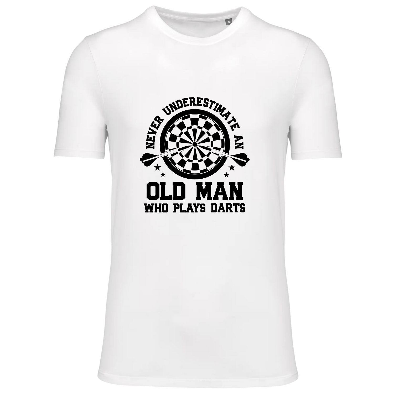 NEVER UNDERESTIMATE AN OLD MAN WHO PLAYS DARTS (verschillende kleuren)