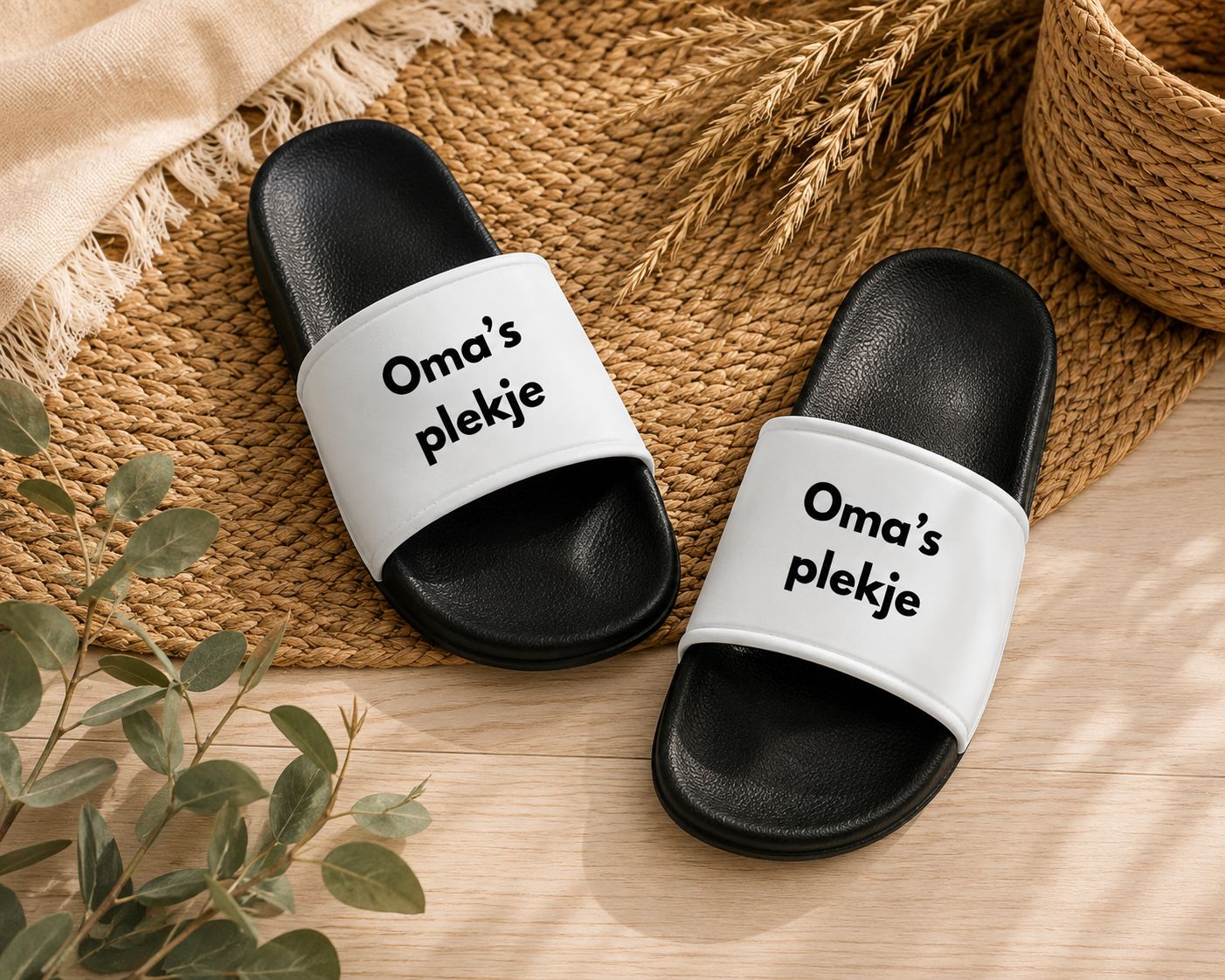 Oma's Plekje Slippers – Gepersonaliseerde Slippers voor Oma | Kadelidootjes