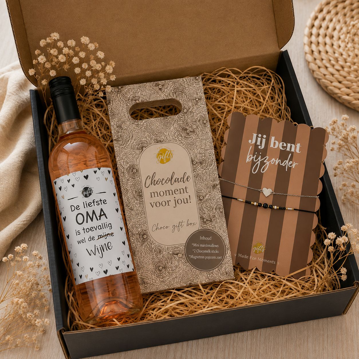 Cadeaubox Oma met Rosé Wijn, Chocolade &amp; Armband – Origineel Cadeau voor Oma