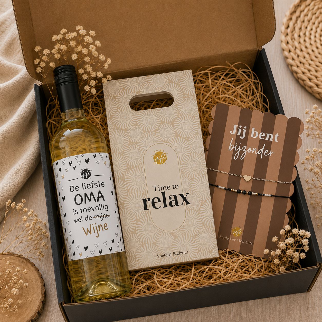 Cadeaubox Oma met Witte Wijn, Badzout &amp; Armband – Origineel Verwenpakket