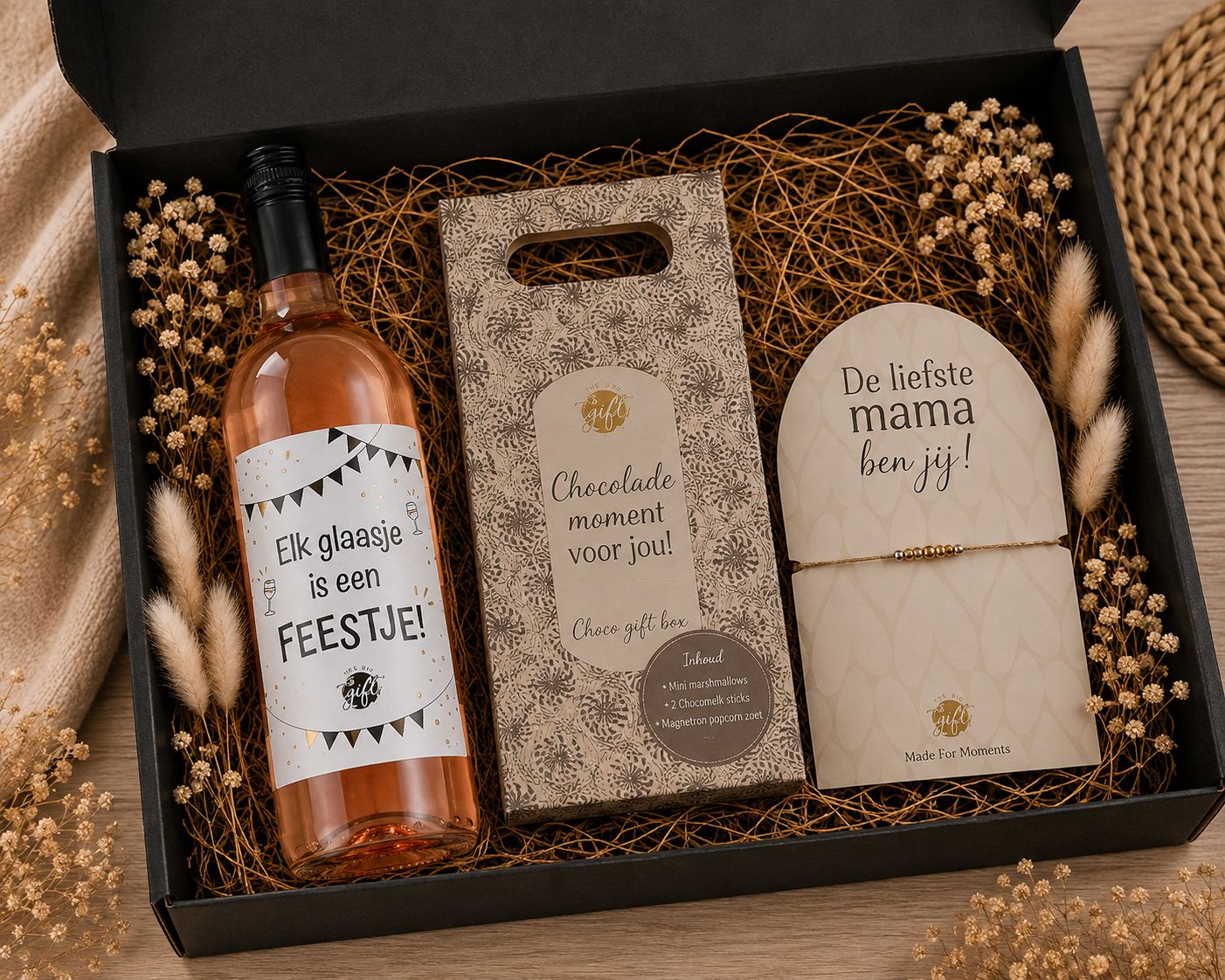 Cadeaubox voor Mama met Rosé Wijn, Chocolade &amp; Armbandje | Kadelidootjes