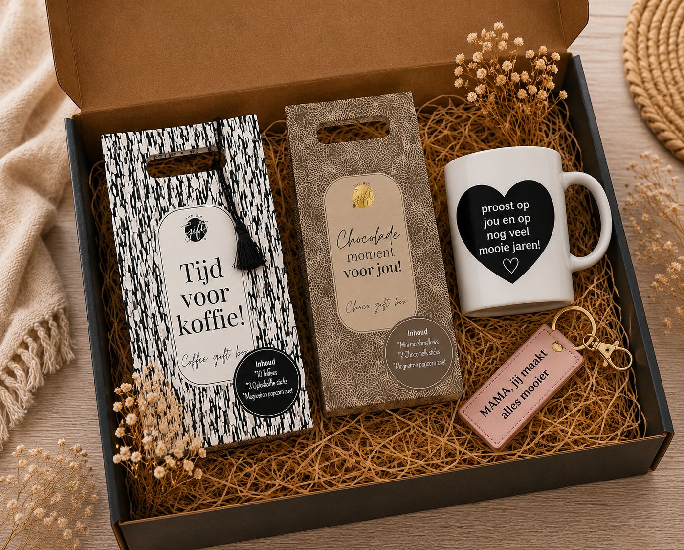 Mama Cadeaubox met Koffie, Chocolade, Mok &amp; Sleutelhanger | Kadelidootjes